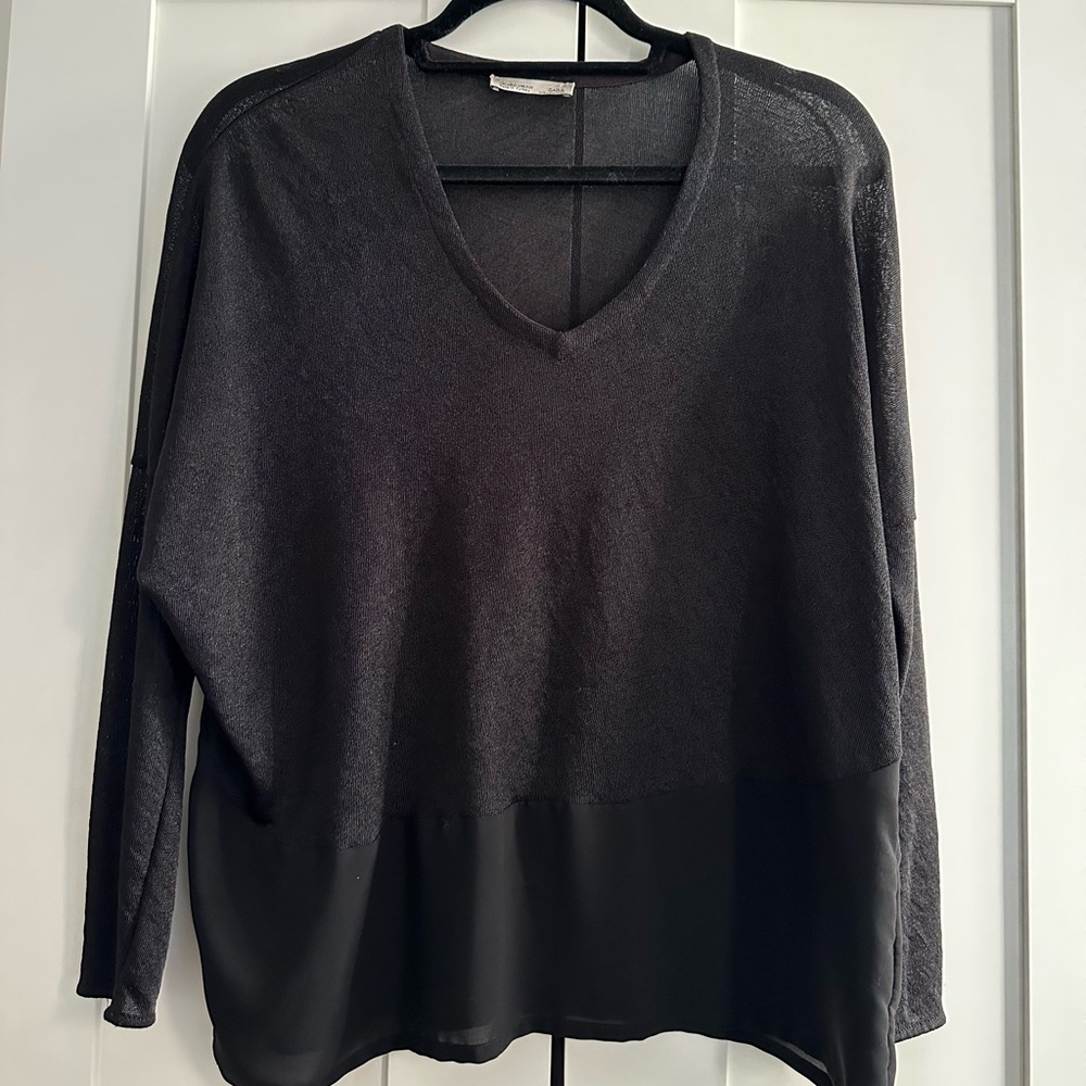 Zara black sweater in XS